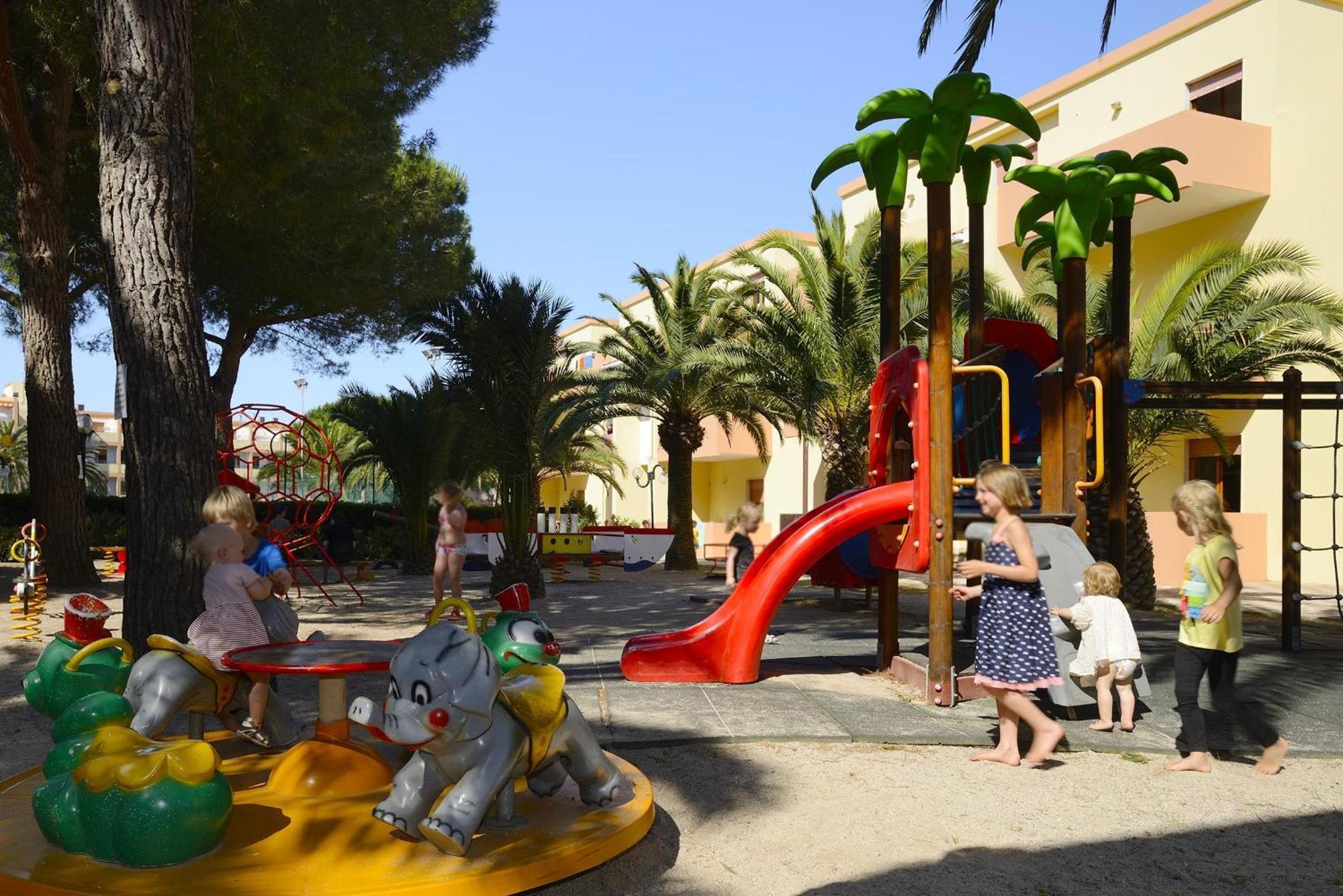 Hotel Oasis Alghero Exterior photo